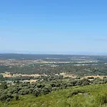 Chalet El Encuentro - -
