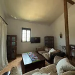 Chalet El Encuentro - -